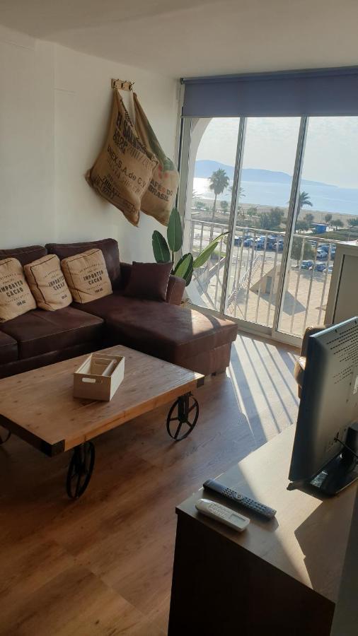Les Vagues Au Balcon Apartment Empuriabrava Exterior photo